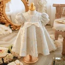 Vestido de niña de las flores color crema